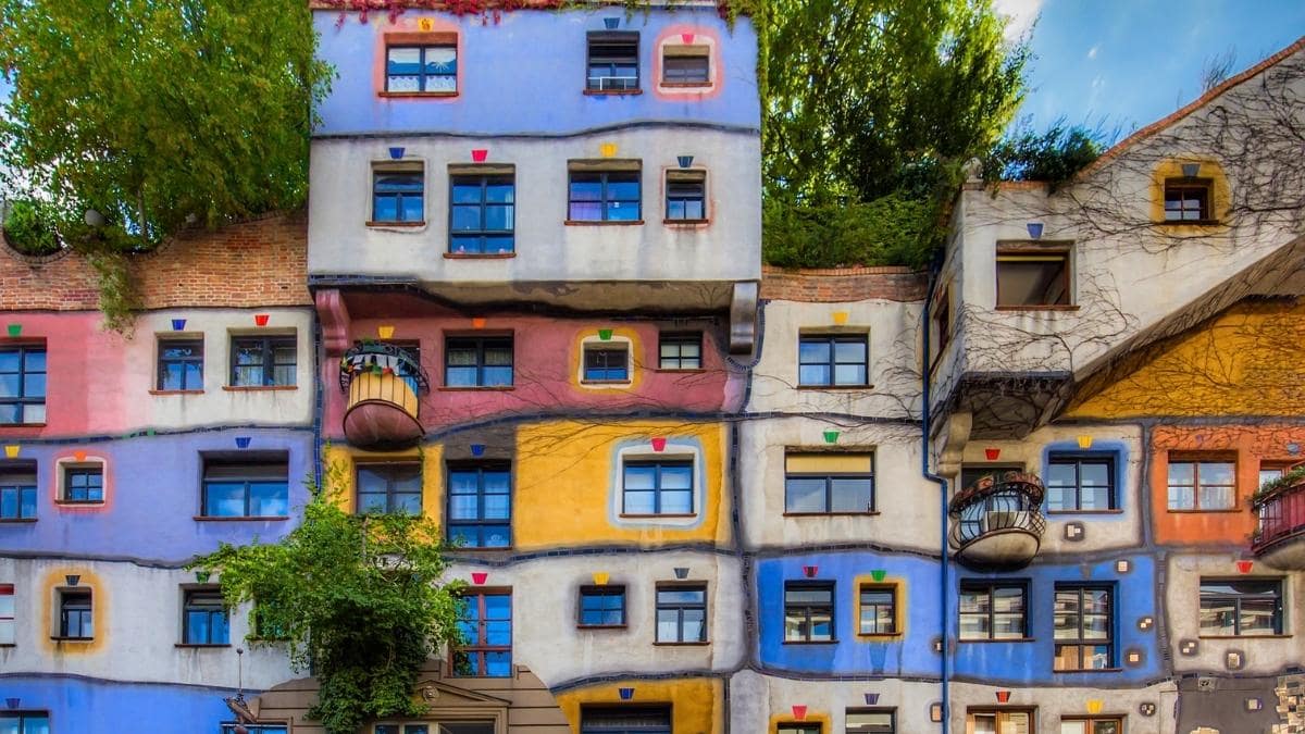 Read more about the article Hundertwasser House: Why It’s Famous and Worth Visiting