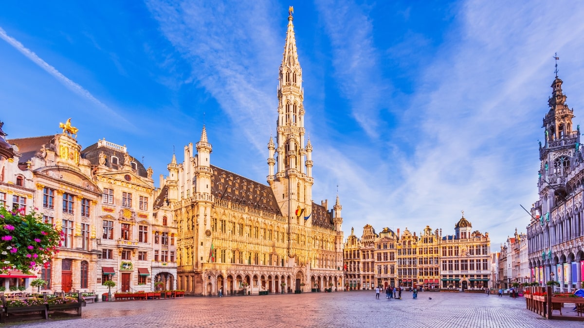 Read more about the article Is Brussels Worth Visiting: 33 Reasons to Discover the City