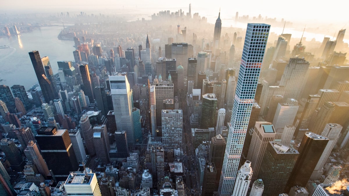 Read more about the article Is New York Worth Visiting: 33 Reasons to Discover NYC