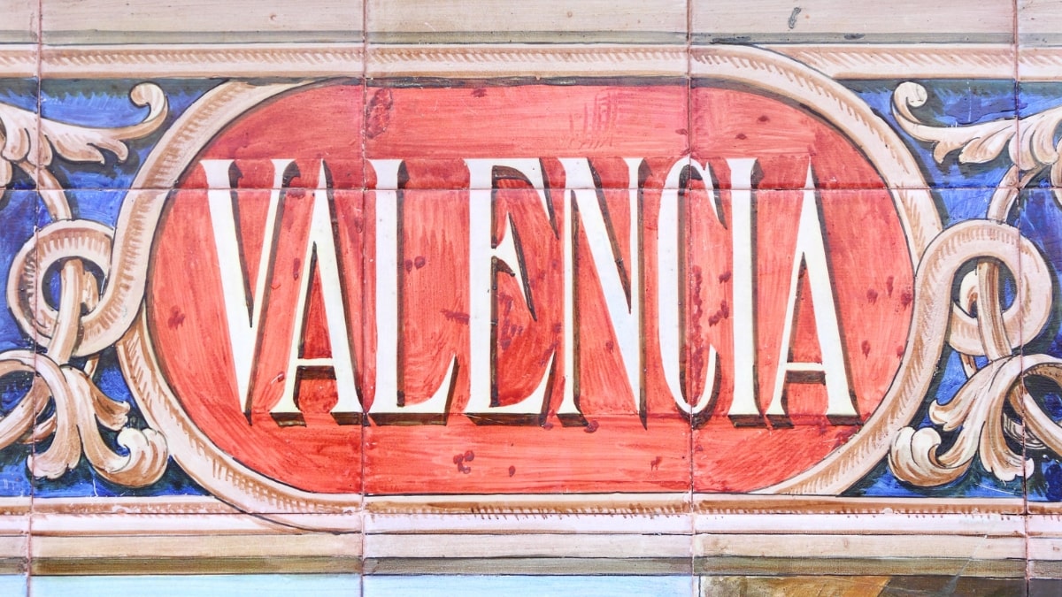 Read more about the article 33 Top Reasons to Visit Valencia: Why See the Spanish City