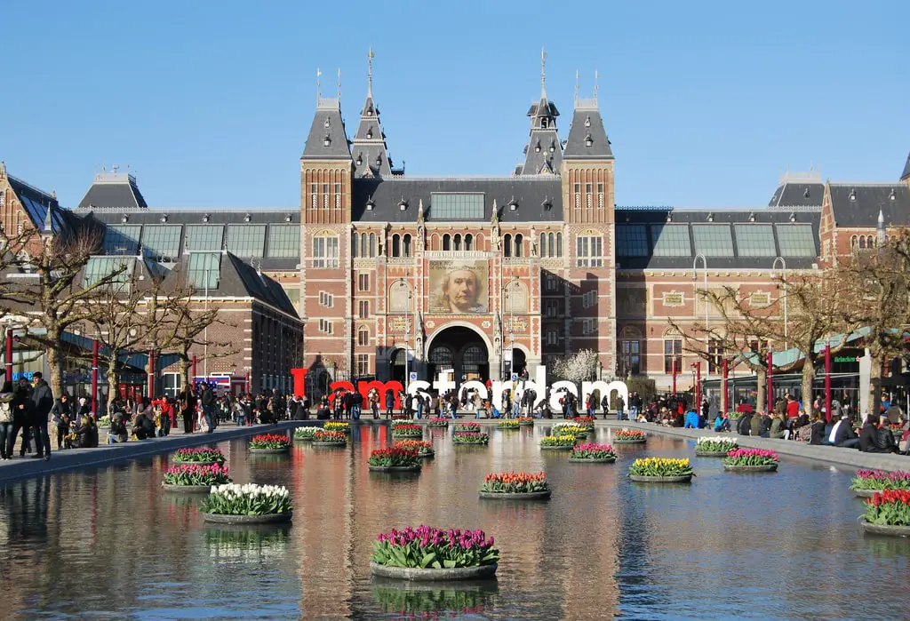 Rijksmuseum Amsterdam Outside