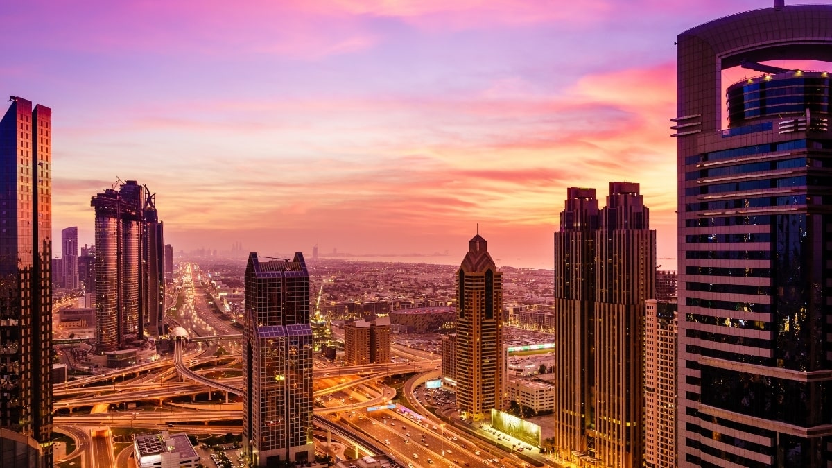 Read more about the article The 11 Tallest Hotels in Dubai – Luxe and Heart-Pumping Views