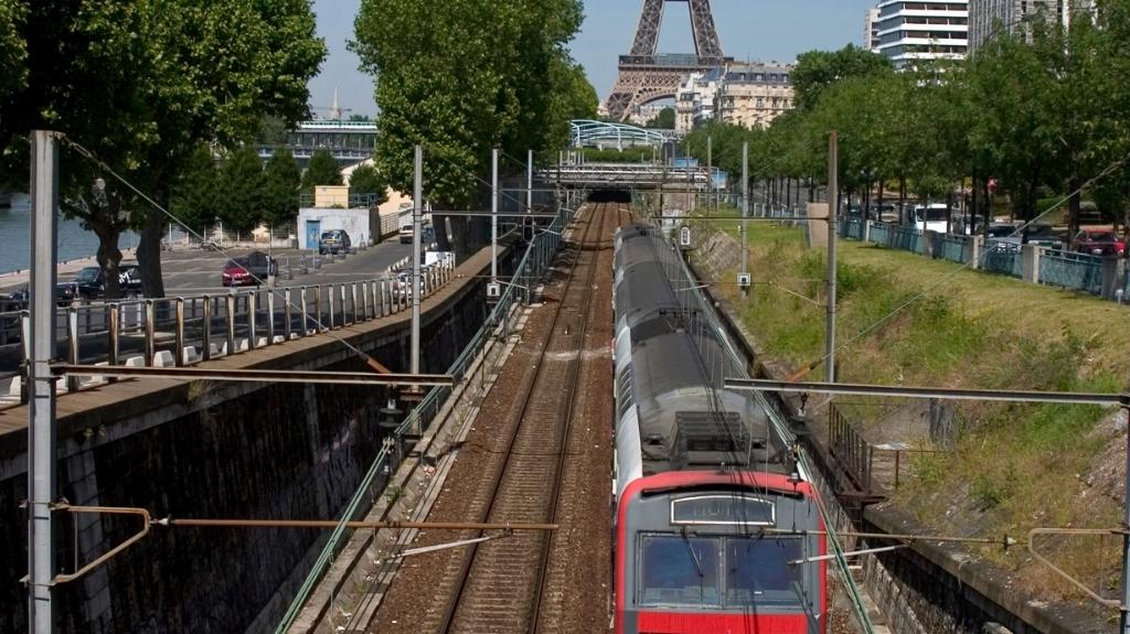 Train in Paris