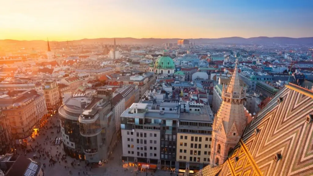 Where to Stay in Vienna Featured Image